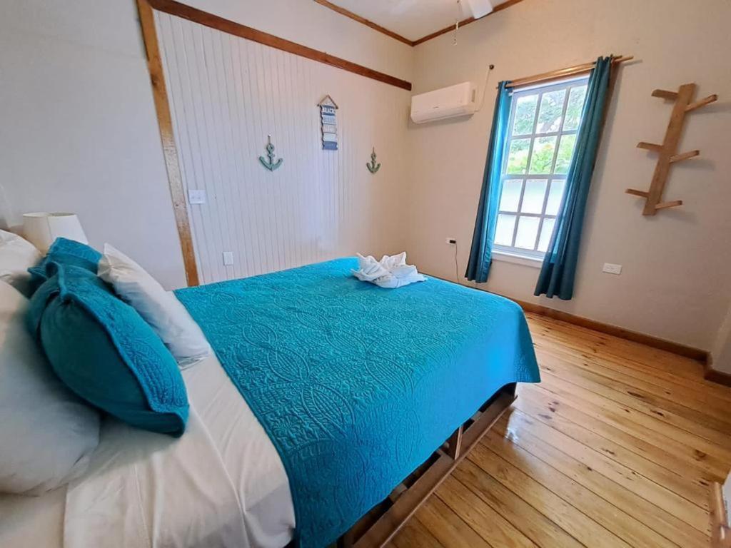 The Odyssey Resort Utila Luaran gambar